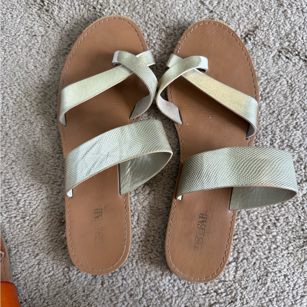 JustFab Cream and Brown Minimalist Sandals